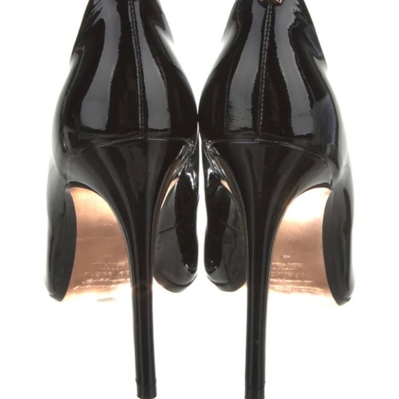 Ted Baker - Picture 9 of 11